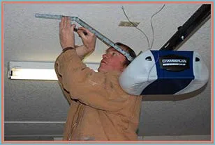 Golden Garage Door Repair Service St Paul, MN 651-800-4935 - 12-opener-cont